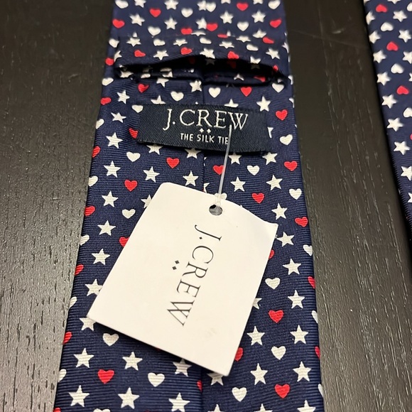 J Crew Stars and Hearts Silk Tie - Picture 5 of 7